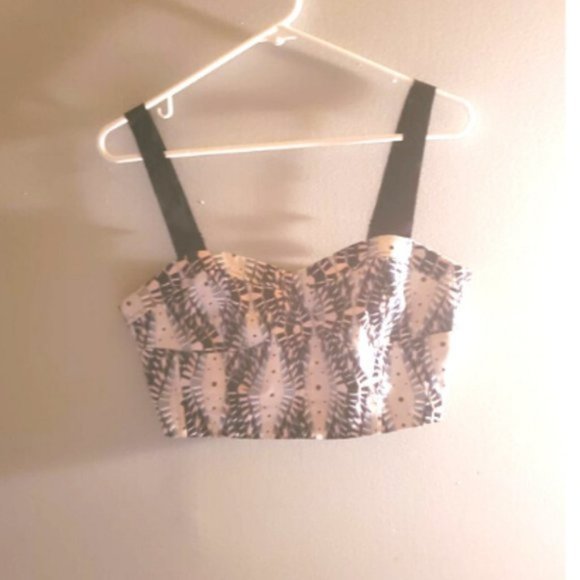 Workout Set Top and Legging - Picture 3 of 7